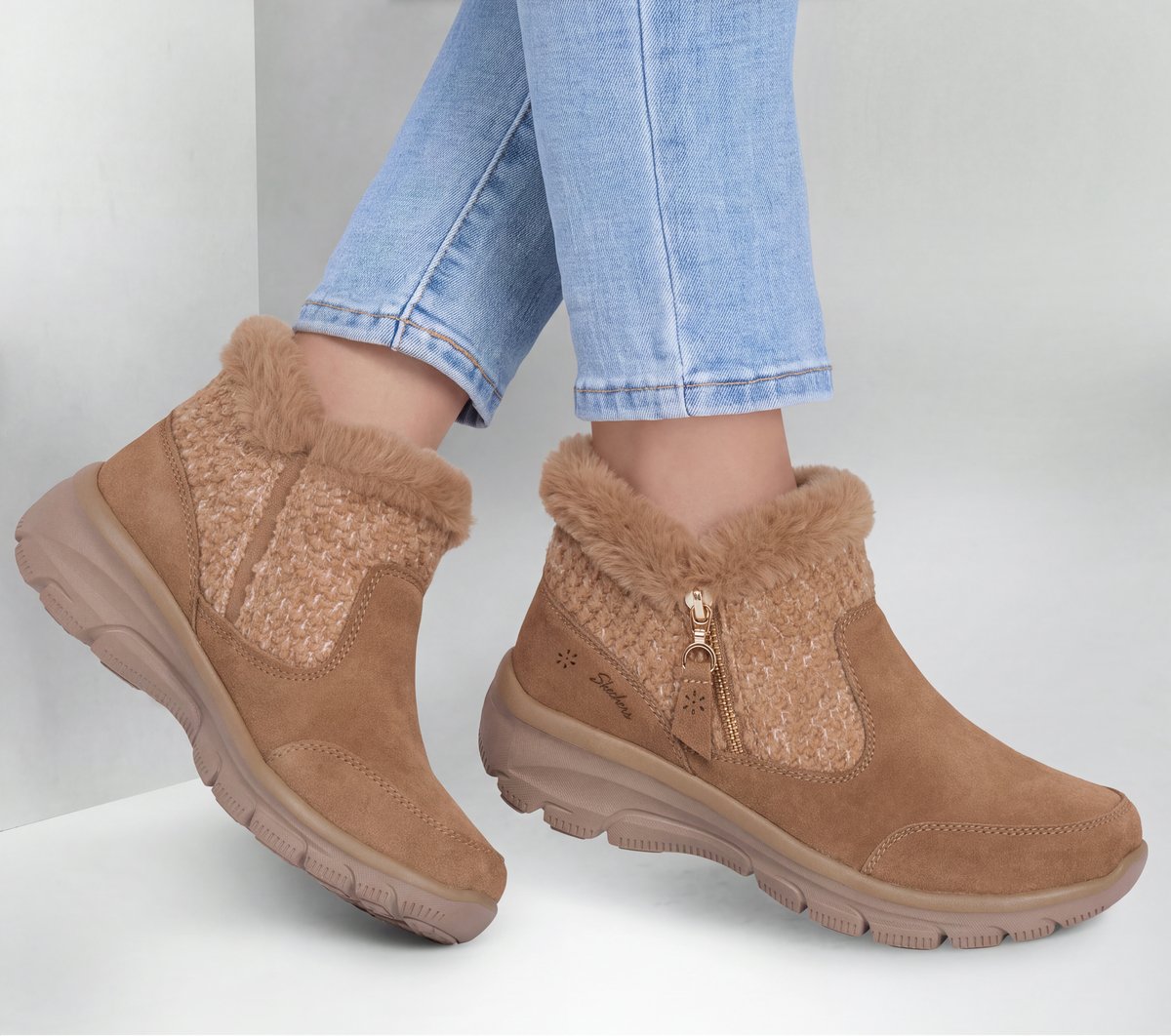 Skechers Relaxed Fit: Easy Going - Warm Emotions